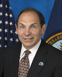 VA Secretart Robert McDonald